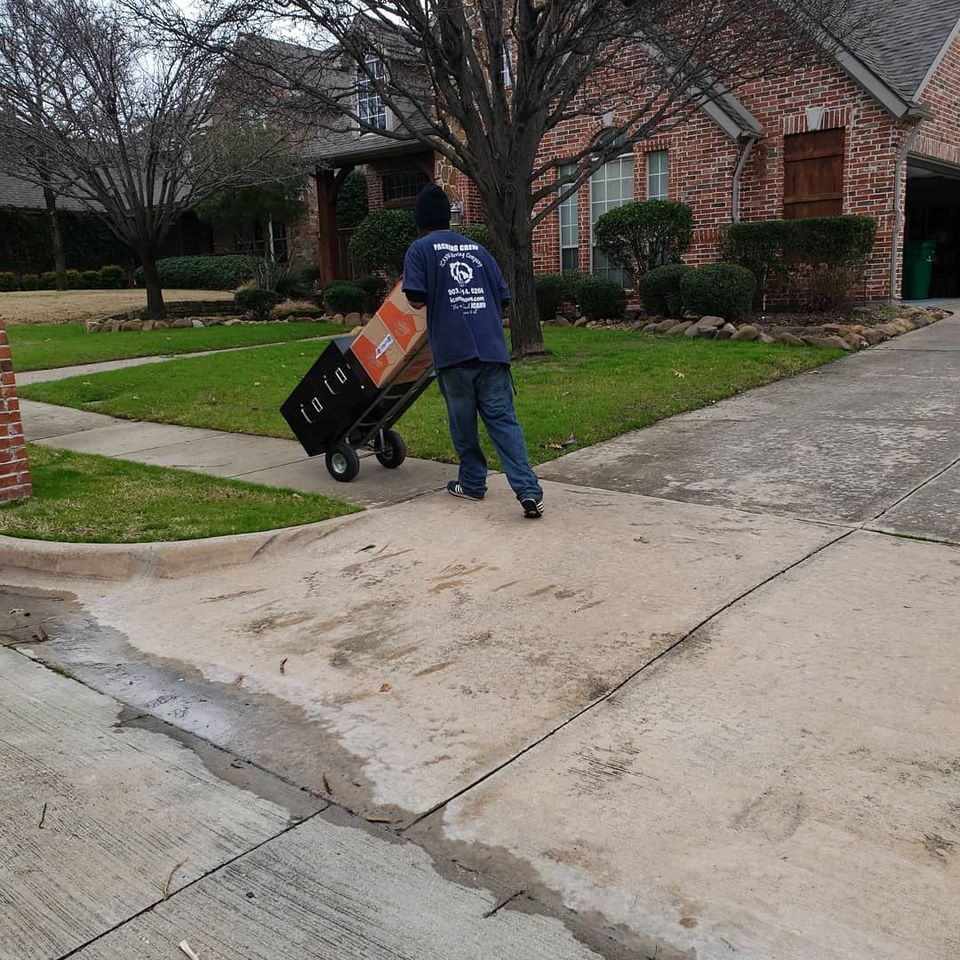 Yantis Expert Commercial Movers